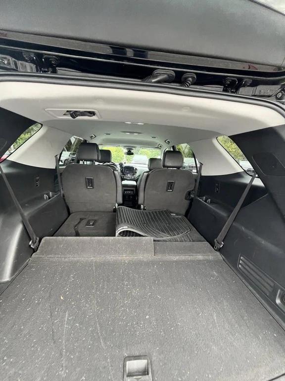 used 2021 Chevrolet Traverse car, priced at $25,499