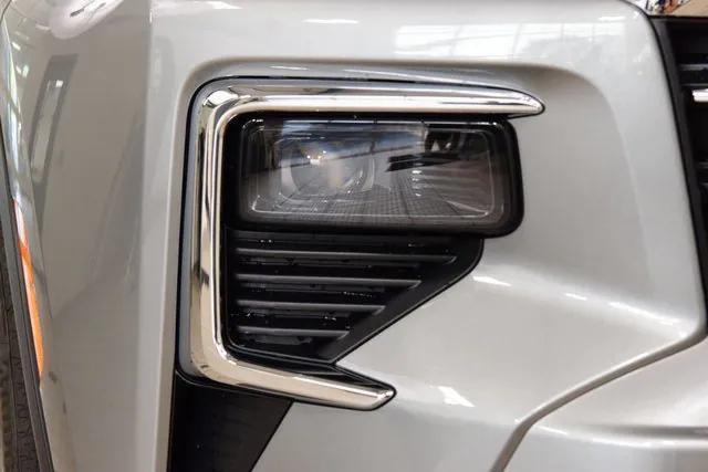 new 2026 Chevrolet Traverse car, priced at $42,751