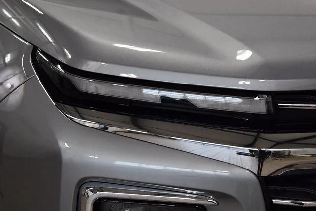 new 2026 Chevrolet Traverse car, priced at $42,751