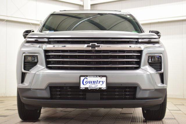 used 2025 Chevrolet Traverse car, priced at $47,777