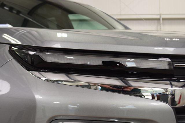 used 2025 Chevrolet Traverse car, priced at $47,777