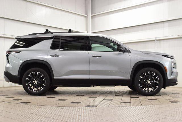 used 2025 Chevrolet Traverse car, priced at $47,777