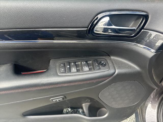 used 2021 Jeep Grand Cherokee car, priced at $29,999