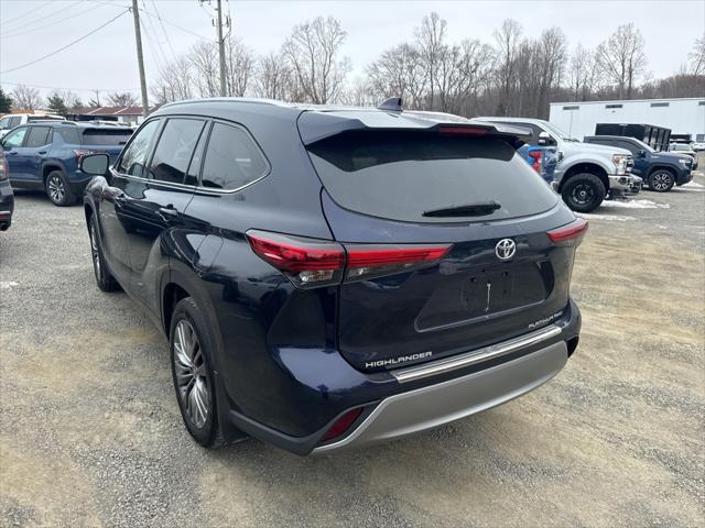 used 2020 Toyota Highlander car, priced at $33,000