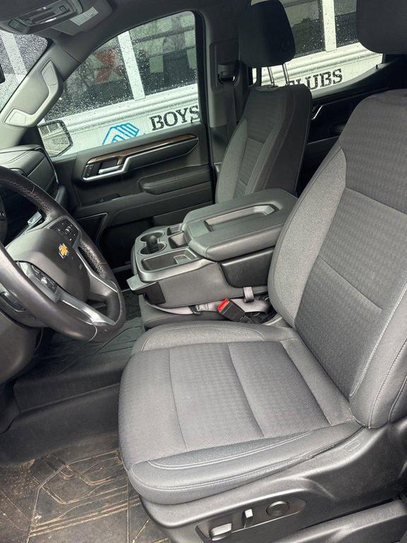 used 2022 Chevrolet Silverado 1500 car, priced at $41,999