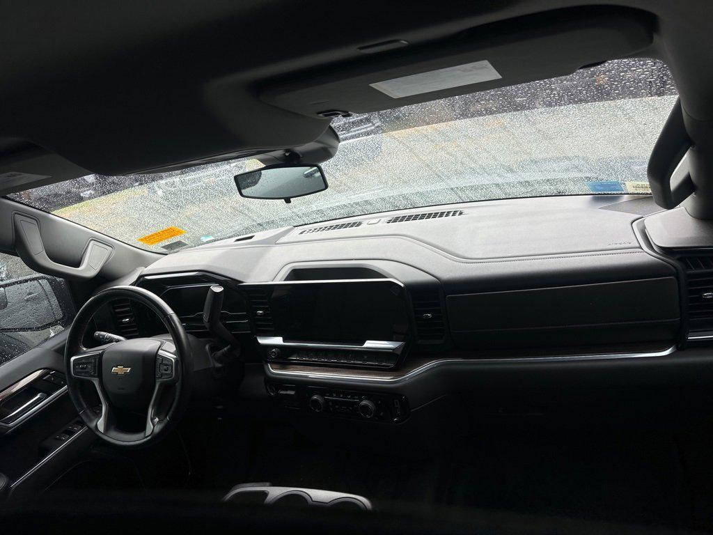 used 2022 Chevrolet Silverado 1500 car, priced at $41,999