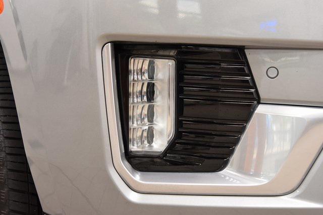 used 2024 GMC Yukon XL car, priced at $74,999