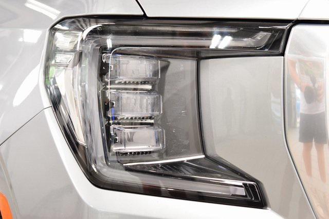 used 2024 GMC Yukon XL car, priced at $74,999