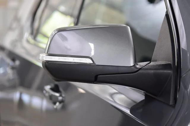 used 2021 Chevrolet Traverse car, priced at $26,499