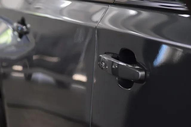 used 2021 Chevrolet Traverse car, priced at $26,499
