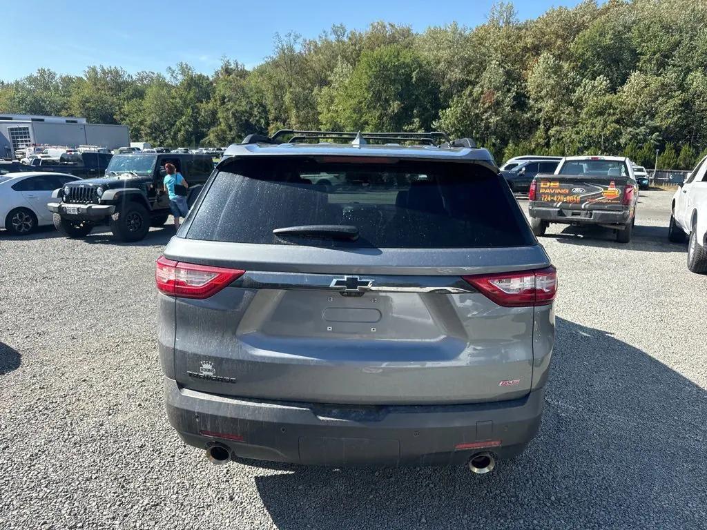 used 2021 Chevrolet Traverse car, priced at $26,999