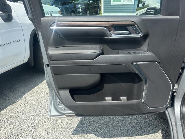 used 2024 Chevrolet Silverado 1500 car, priced at $42,999