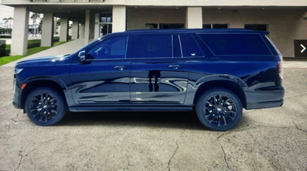 used 2023 Cadillac Escalade ESV car, priced at $86,999