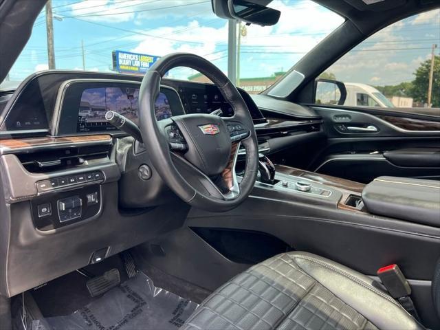 used 2022 Cadillac Escalade ESV car, priced at $75,999