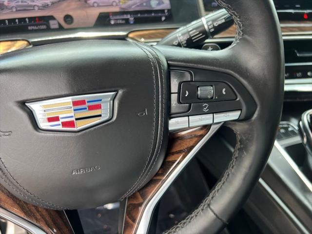 used 2022 Cadillac Escalade ESV car, priced at $75,999