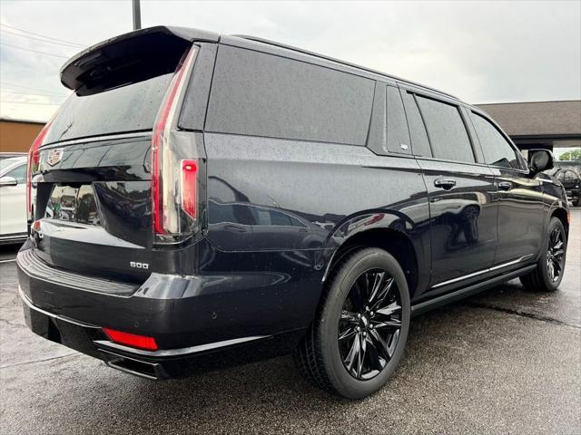 used 2022 Cadillac Escalade ESV car, priced at $75,999
