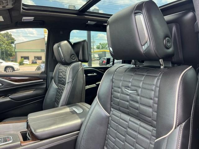 used 2022 Cadillac Escalade ESV car, priced at $75,999