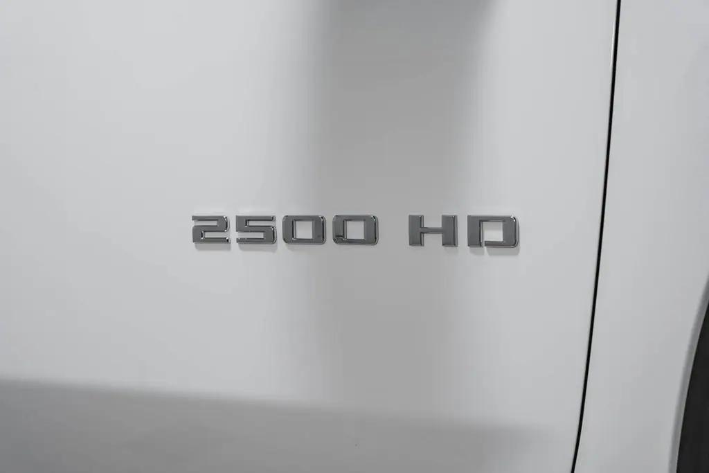 new 2025 Chevrolet Silverado 2500 car, priced at $74,264