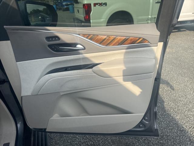 used 2021 Cadillac Escalade car, priced at $66,999