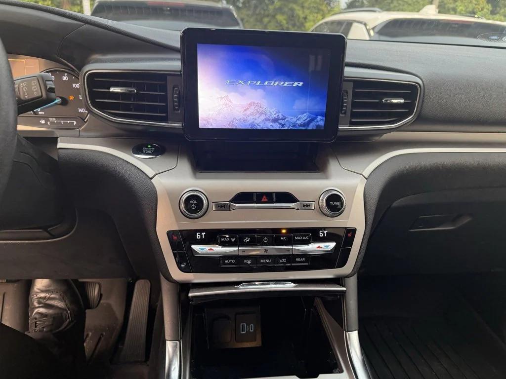 used 2021 Ford Explorer car, priced at $25,999