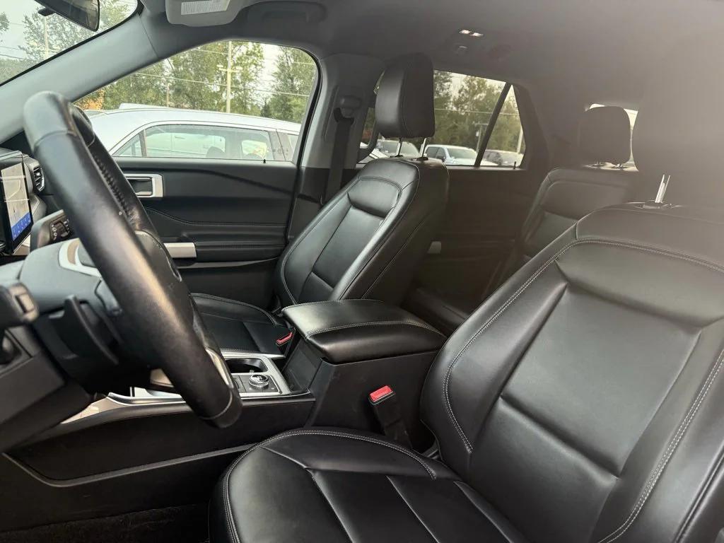 used 2021 Ford Explorer car, priced at $25,999