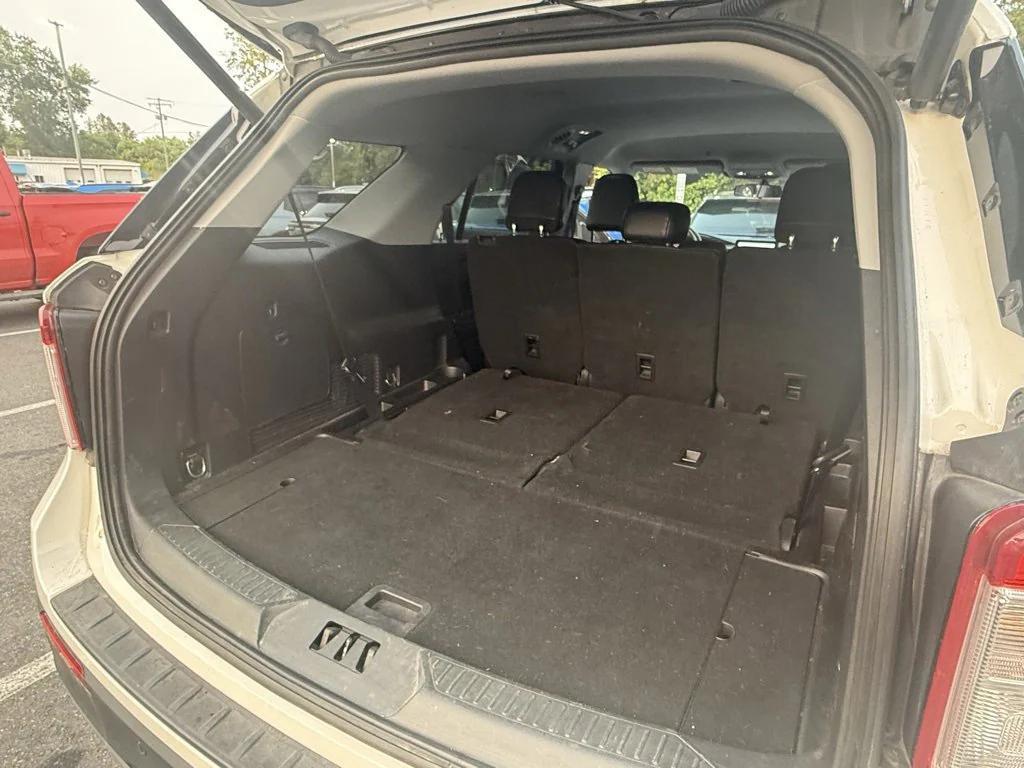 used 2021 Ford Explorer car, priced at $25,999