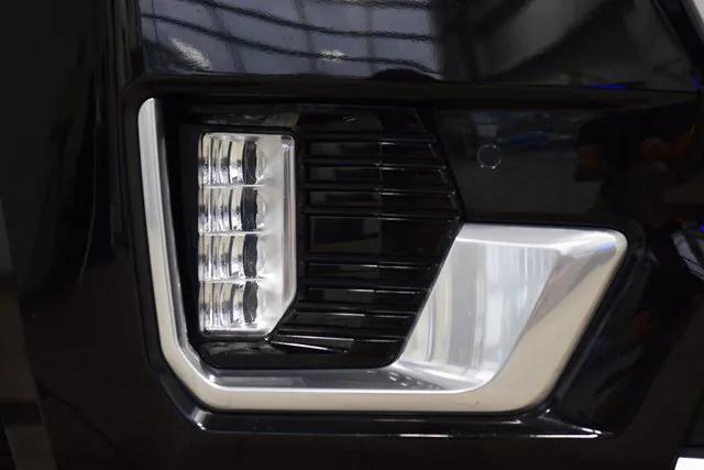 used 2022 GMC Yukon car, priced at $53,777