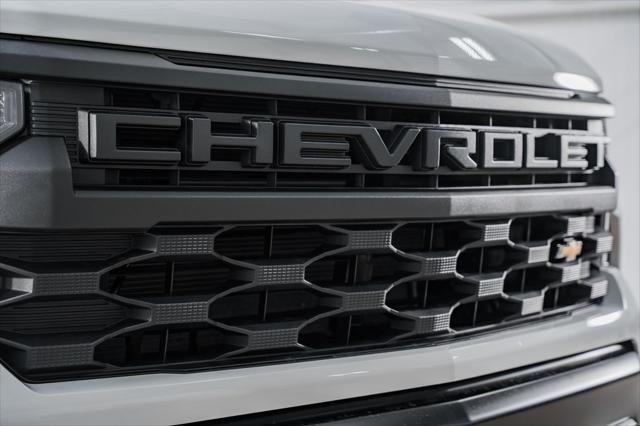 new 2025 Chevrolet Silverado 1500 car, priced at $42,005