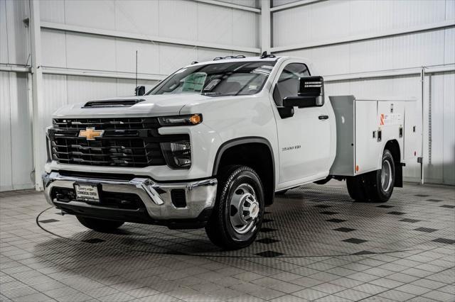 new 2025 Chevrolet Silverado 3500 car, priced at $49,043