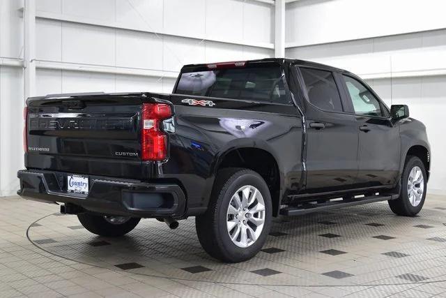 new 2025 Chevrolet Silverado 1500 car, priced at $41,399