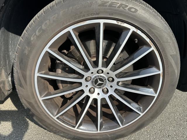used 2020 Mercedes-Benz GLE 450 car, priced at $41,999
