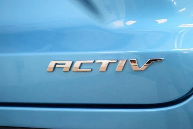 new 2025 Chevrolet Trax car, priced at $25,260