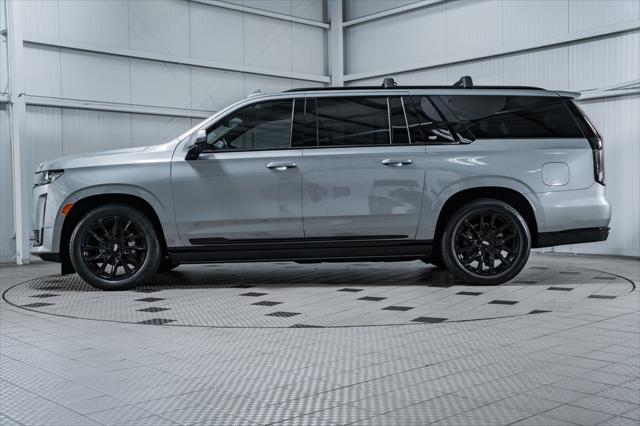 used 2023 Cadillac Escalade ESV car, priced at $90,999