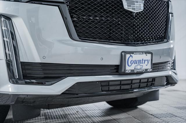used 2023 Cadillac Escalade ESV car, priced at $90,999