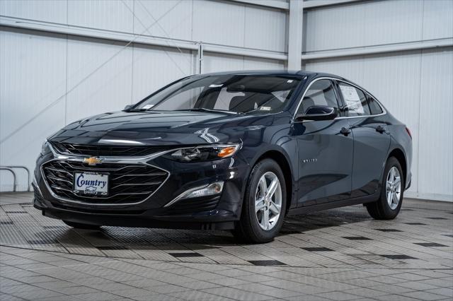 new 2025 Chevrolet Malibu car, priced at $27,320