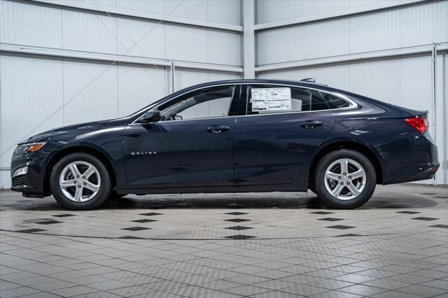 new 2025 Chevrolet Malibu car, priced at $27,320