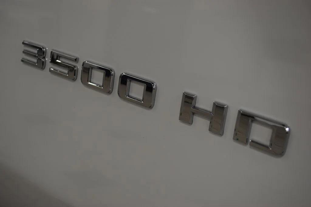 new 2025 Chevrolet Silverado 3500 car, priced at $79,518