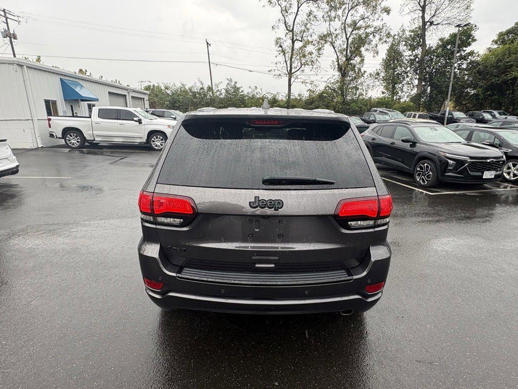 used 2018 Jeep Grand Cherokee car, priced at $18,999