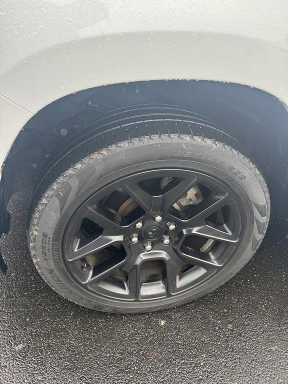 used 2018 Jeep Grand Cherokee car, priced at $18,999