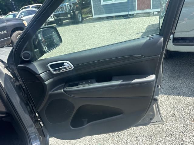 used 2019 Jeep Grand Cherokee car, priced at $19,999