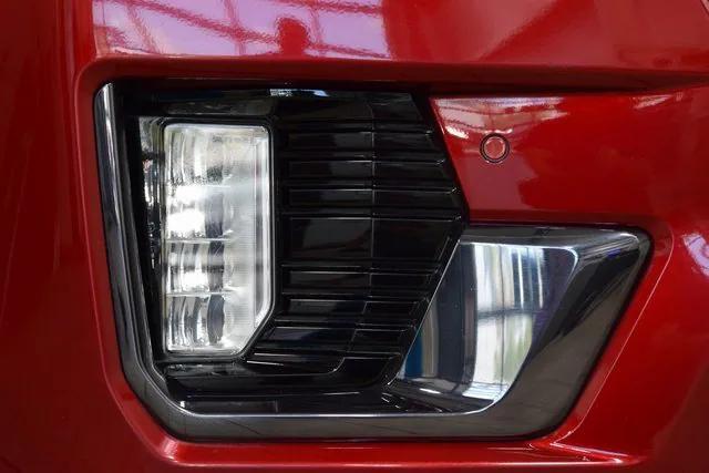 used 2023 GMC Yukon XL car, priced at $75,499