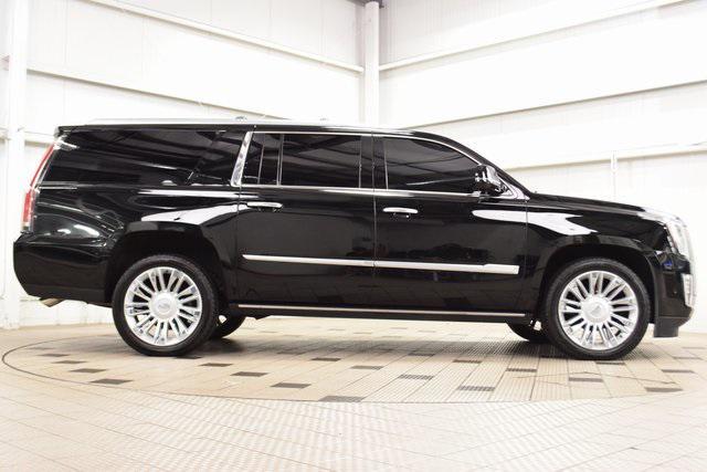used 2019 Cadillac Escalade ESV car, priced at $31,999