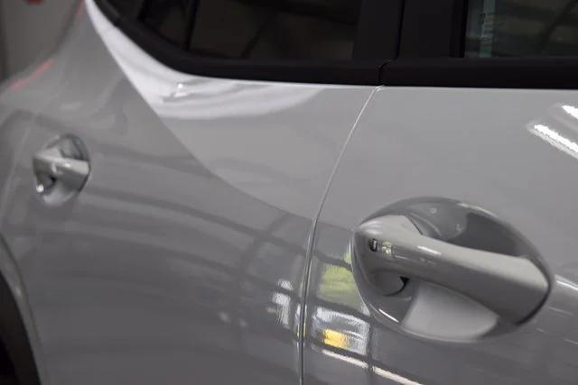new 2025 Chevrolet Trax car, priced at $27,290