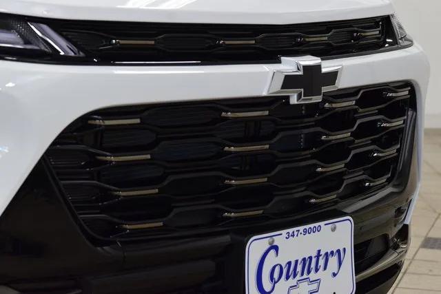 new 2025 Chevrolet Trax car, priced at $27,290