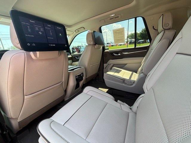 used 2021 GMC Yukon car, priced at $55,999