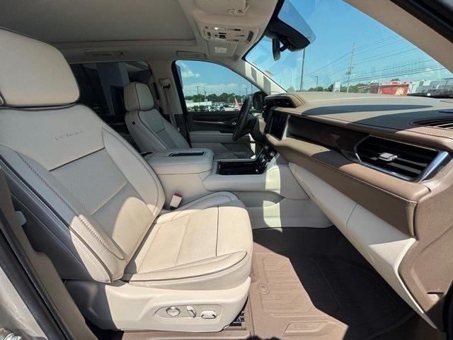 used 2021 GMC Yukon car, priced at $55,999