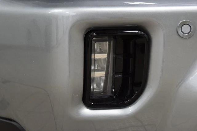 new 2025 Chevrolet Silverado 3500 car, priced at $85,112