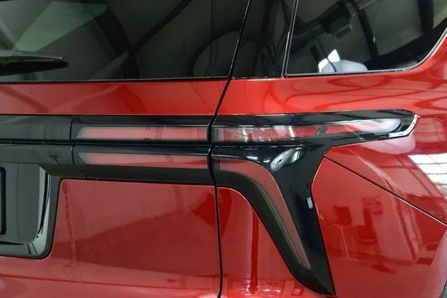 new 2026 Chevrolet Traverse car, priced at $43,475