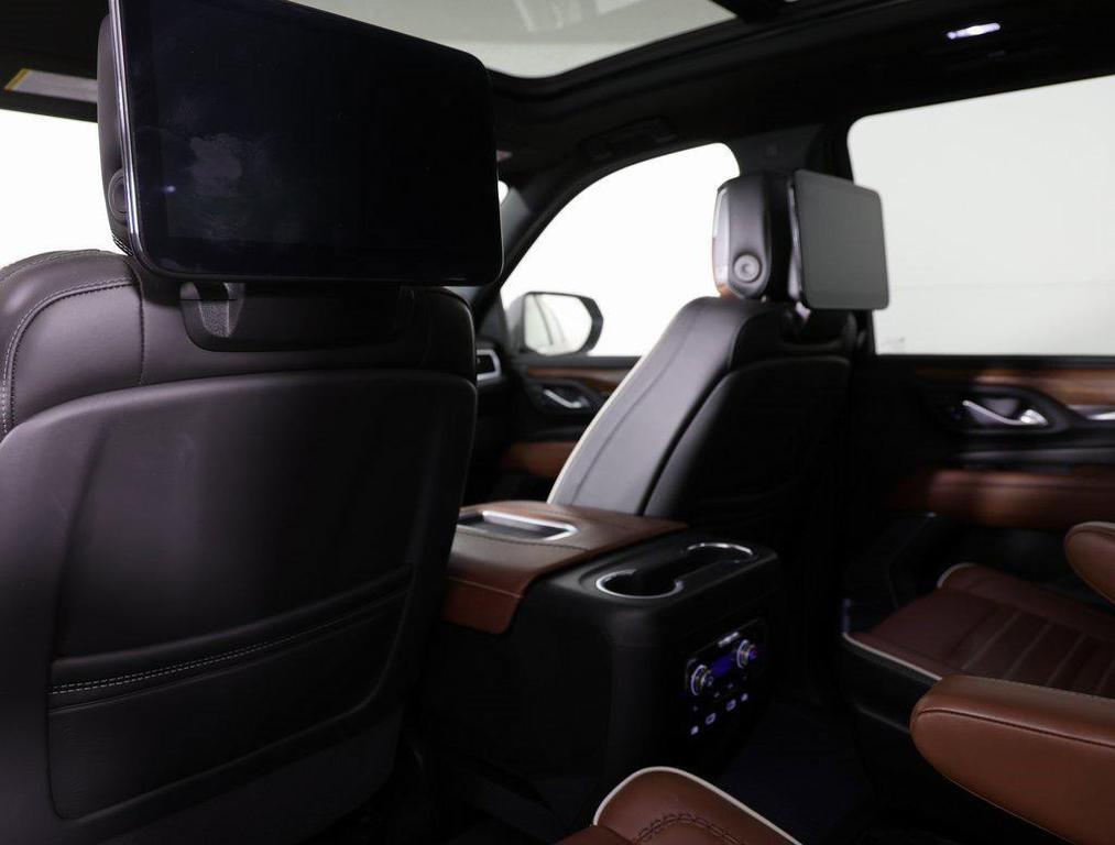 used 2024 GMC Yukon XL car, priced at $82,999