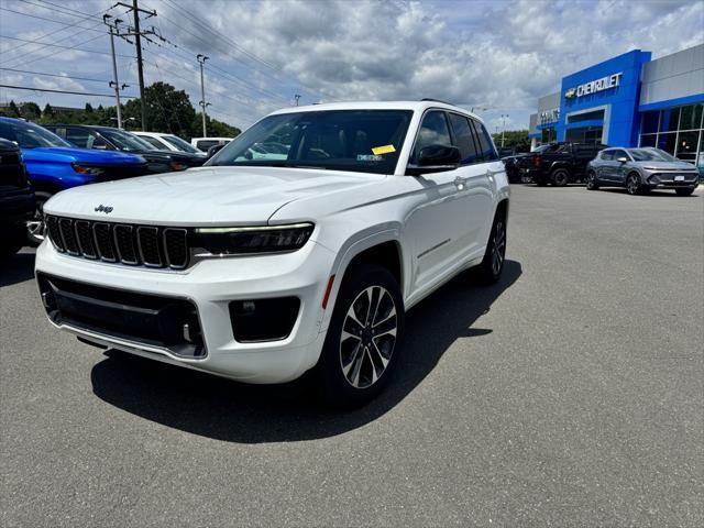 used 2022 Jeep Grand Cherokee car, priced at $36,999